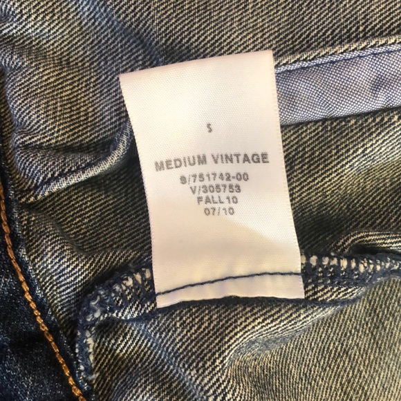 Gap denim jean jacket size small - Picture 4 of 4